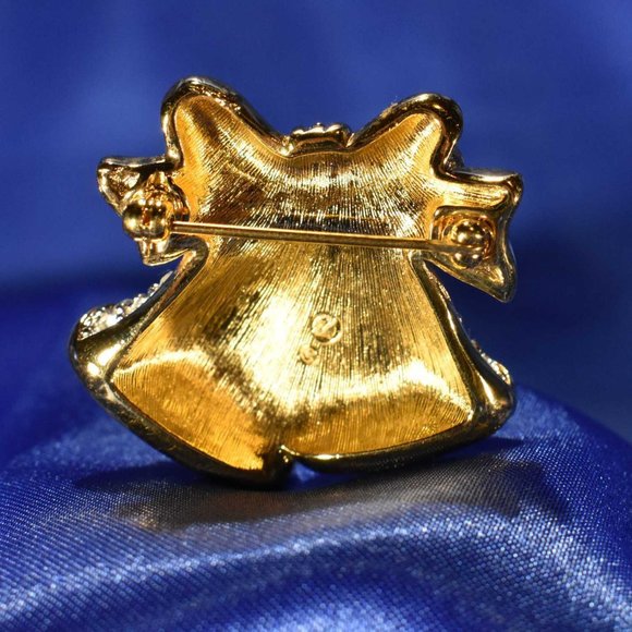 Swarovski crystal brooch pin bells bow gold tone - Picture 2 of 3